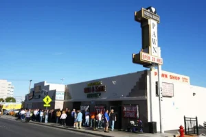 gold and silver pawn shop 480x480 300x200